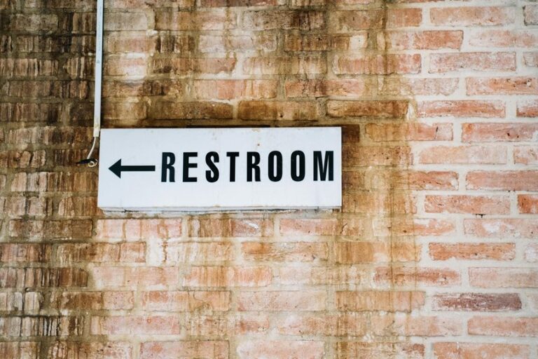 enter butters bathroom guide