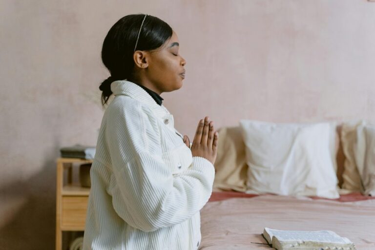 praying in bedroom permitted