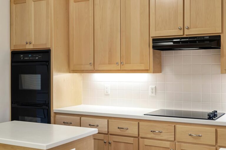 standard upper cabinet height