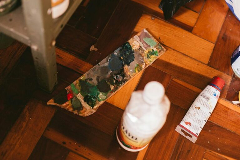 use oil paint on floor